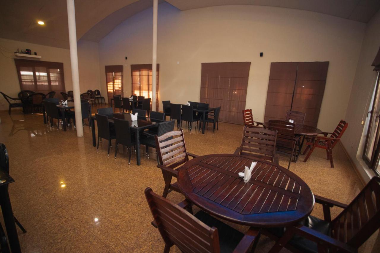 Hotel Irise Kobuleti Εξωτερικό φωτογραφία