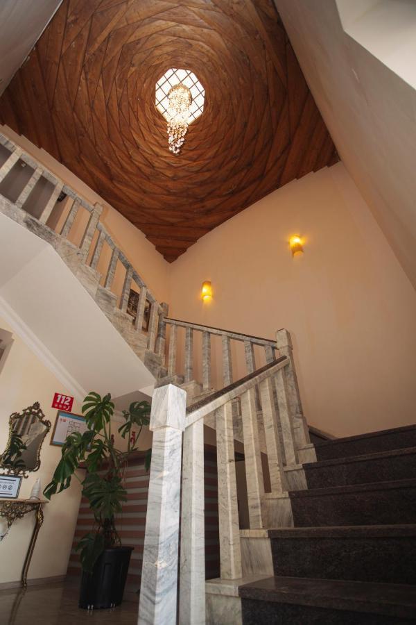 Hotel Irise Kobuleti Εξωτερικό φωτογραφία